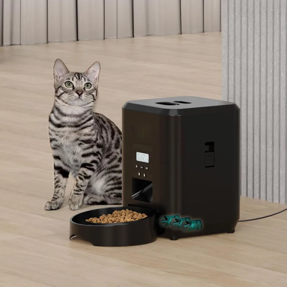 Distributeur Automatique PetFeast Pro – Mangeoire Connectée pour Chats & Chiens